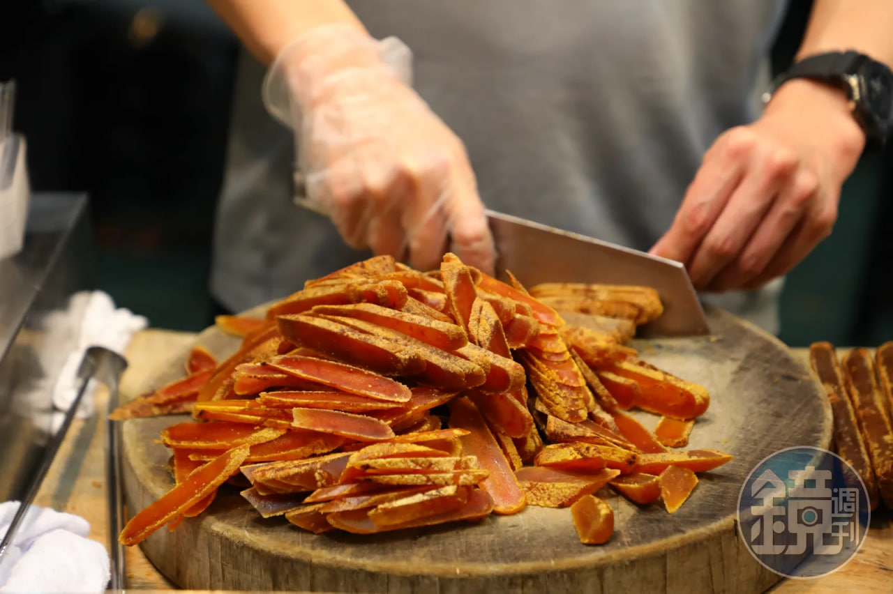 ลิสต์ลับยามค่ำคืนของตลาดกลางคืน ที่นายกเทศมนตรีพาเดินเอง