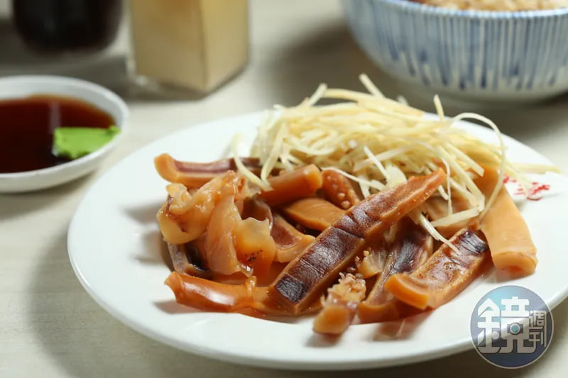 “โหยวเริ่นโหย่วอวี๋” (เมนูหมึกและปลา) รสชาติระดับตำนานที่คนไทเปรุ่นเก๋าเท่านั้นที่รู้ใจ